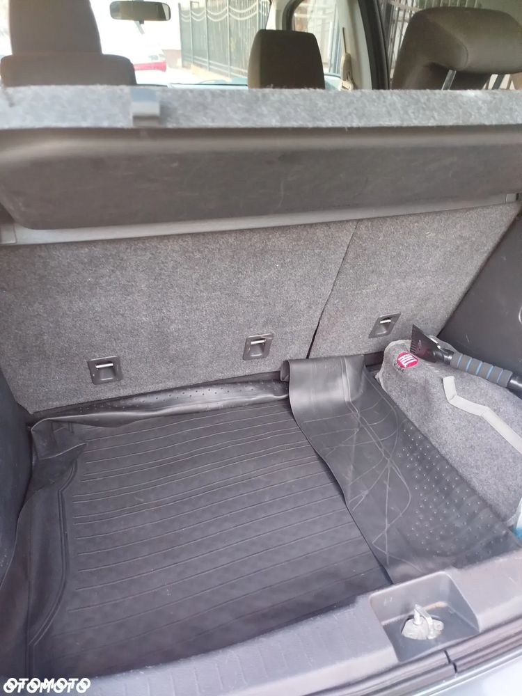 Suzuki SX4 1.6 GLX / Comfort - 12