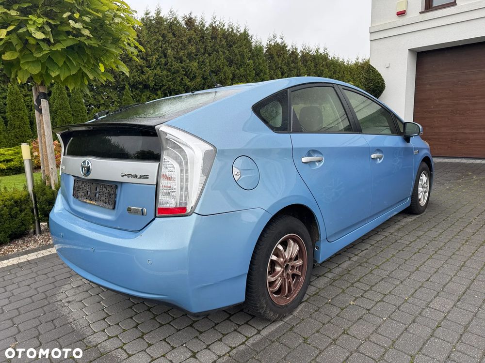 Toyota Prius Plug-in 1.8 HSD Prestige - 3