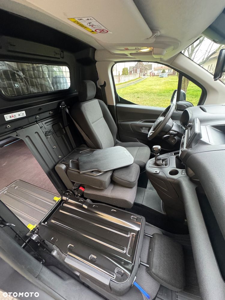 Toyota Proace City - 19