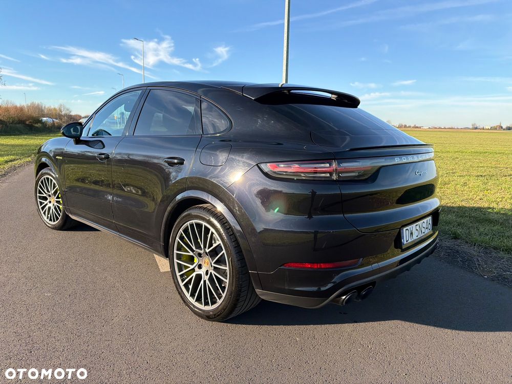 Porsche Cayenne Standard - 9