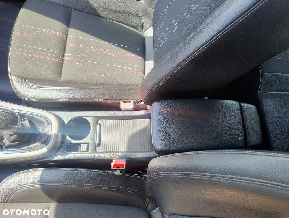 Opel Astra IV 1.4 Cosmo - 9