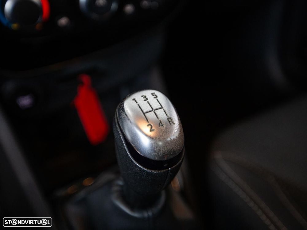 Renault Clio Van 1.5 DCI 90 INTENS c/iva - 15