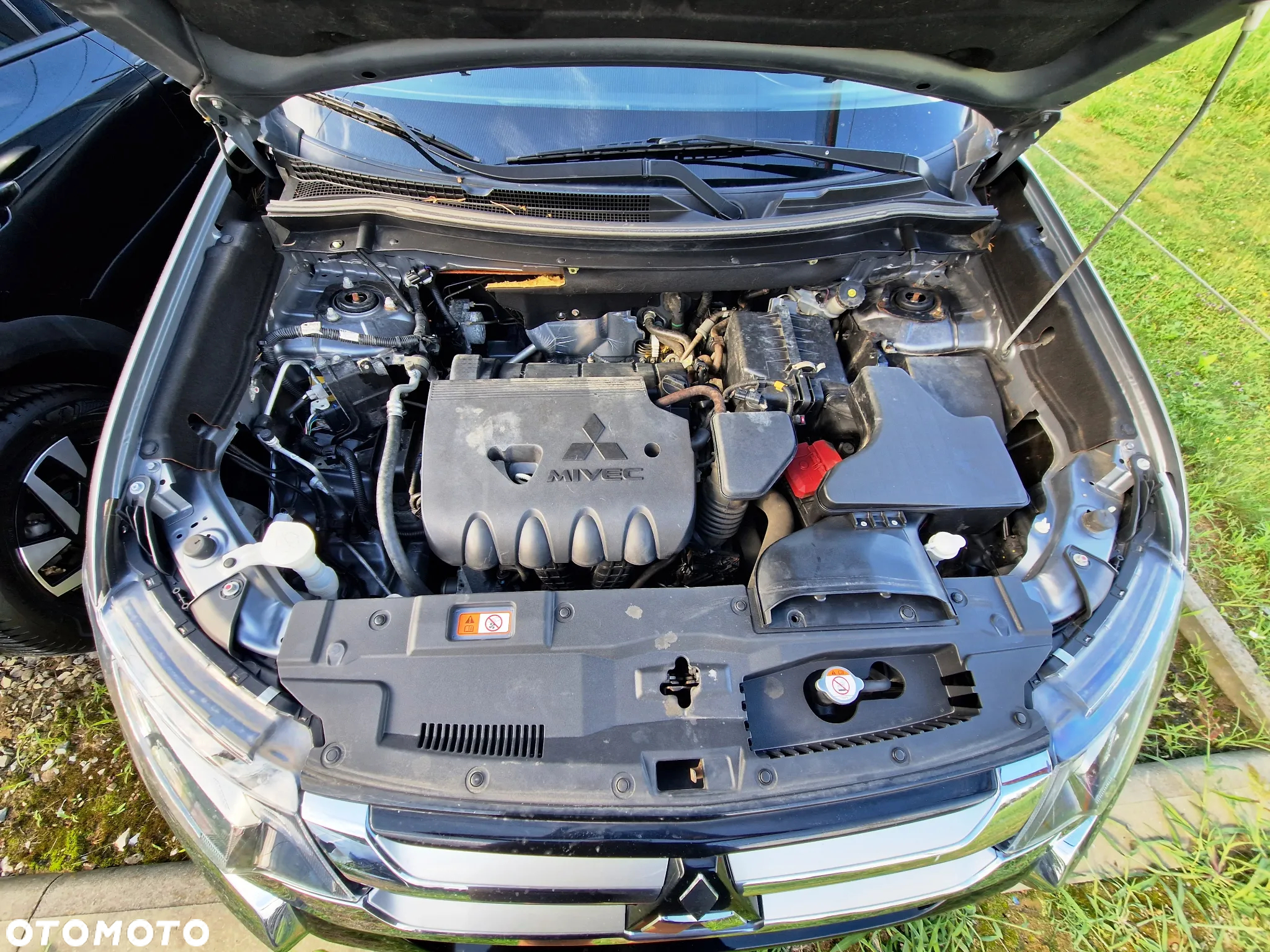 Mitsubishi Outlander - 24