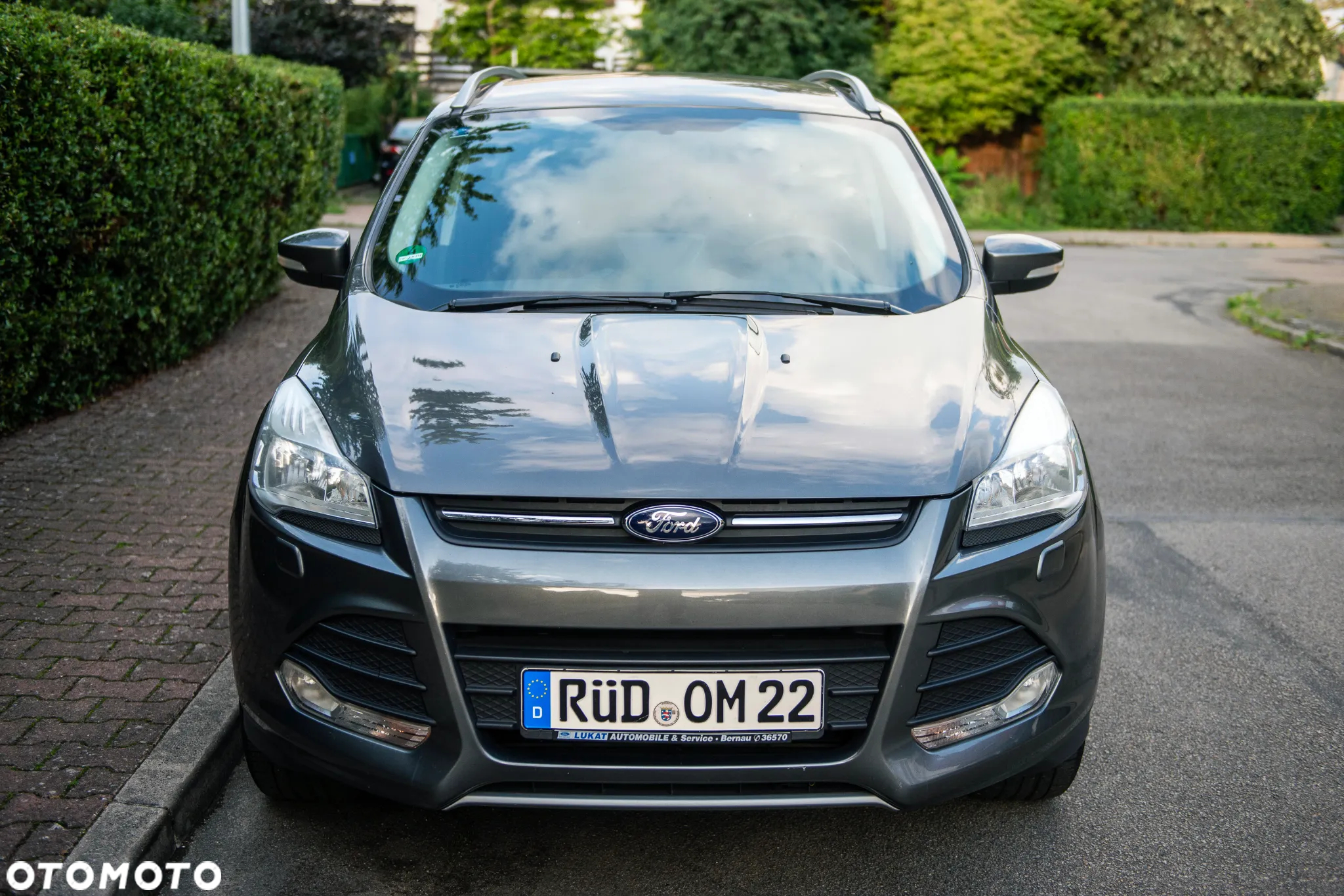 Ford Kuga 1.6 EcoBoost 2x4 Titanium - 9