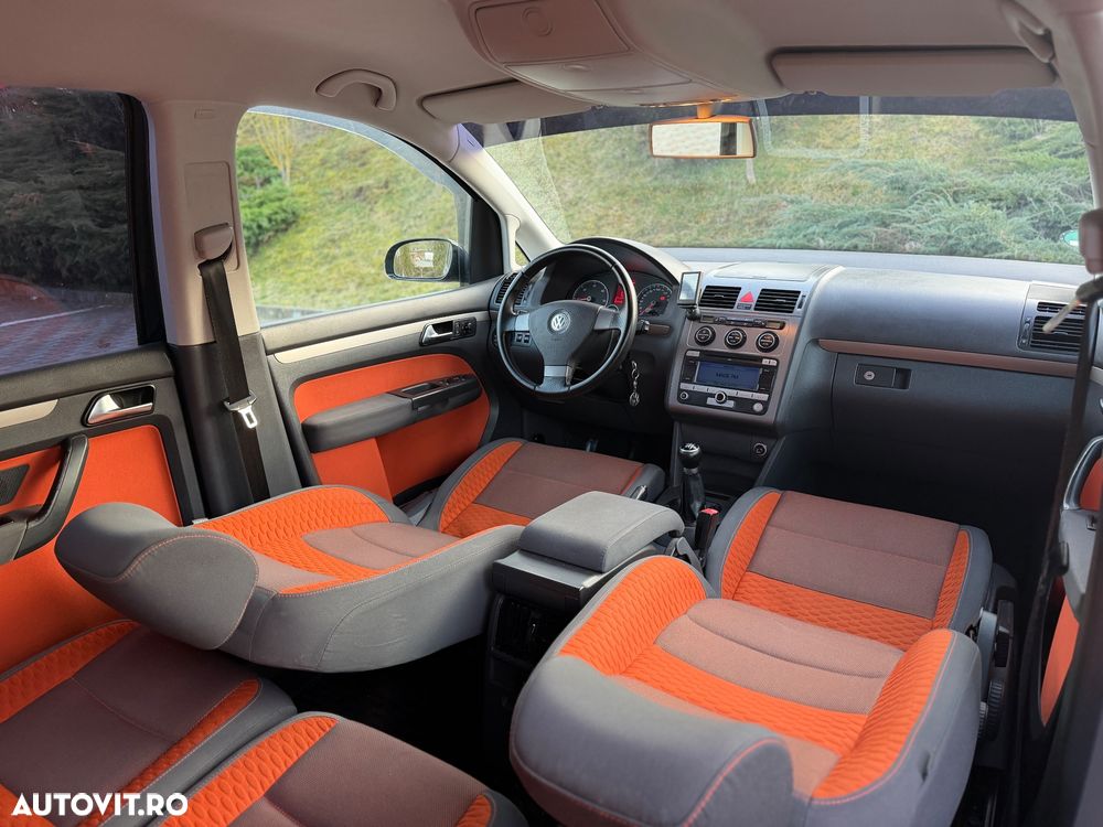 Volkswagen Touran CrossTouran 1.9 TDI DPF - 14
