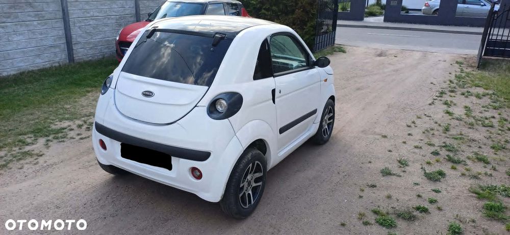 Microcar DUE - 6