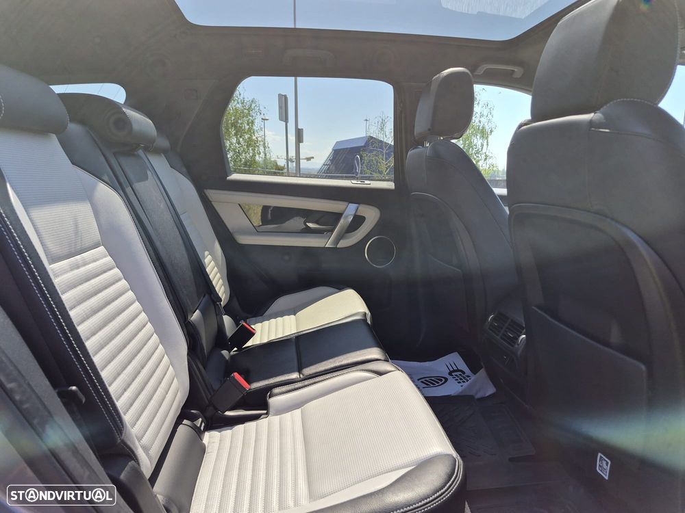 Land Rover Discovery Sport - 19