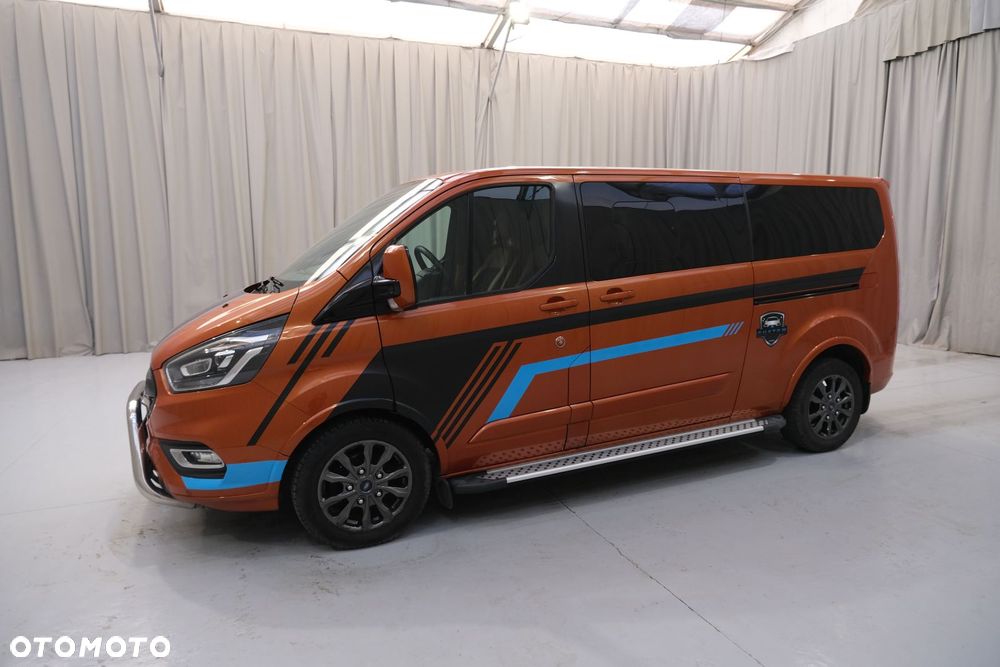 Ford Tourneo Custom 2.0 EcoBlue L2 Shuttle Bus Titanium Sel.Shift - 2