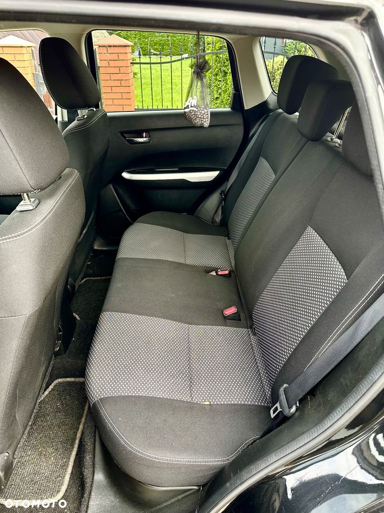 Suzuki Vitara 1.6 Premium 2WD - 17