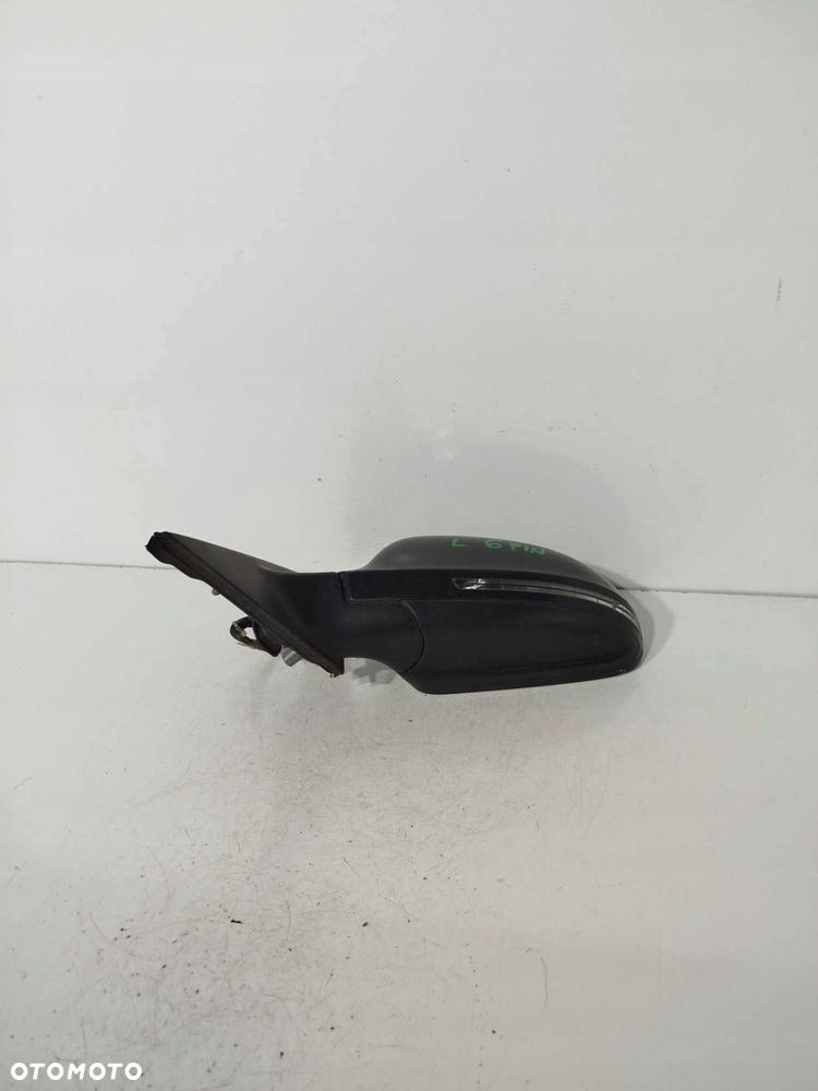 LUSTERKO LEWE PRZEDNIE AUDI A4 B7 04-08 5 PIN - 4