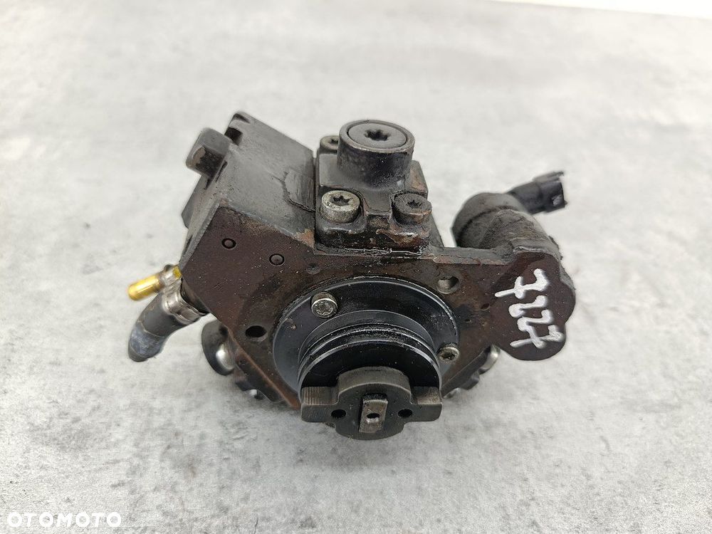 POMPA WTRYSKOWA FIAT GRANDE PUNTO 0445010122  0055201803 BOSCH 1.3 JTD - 6