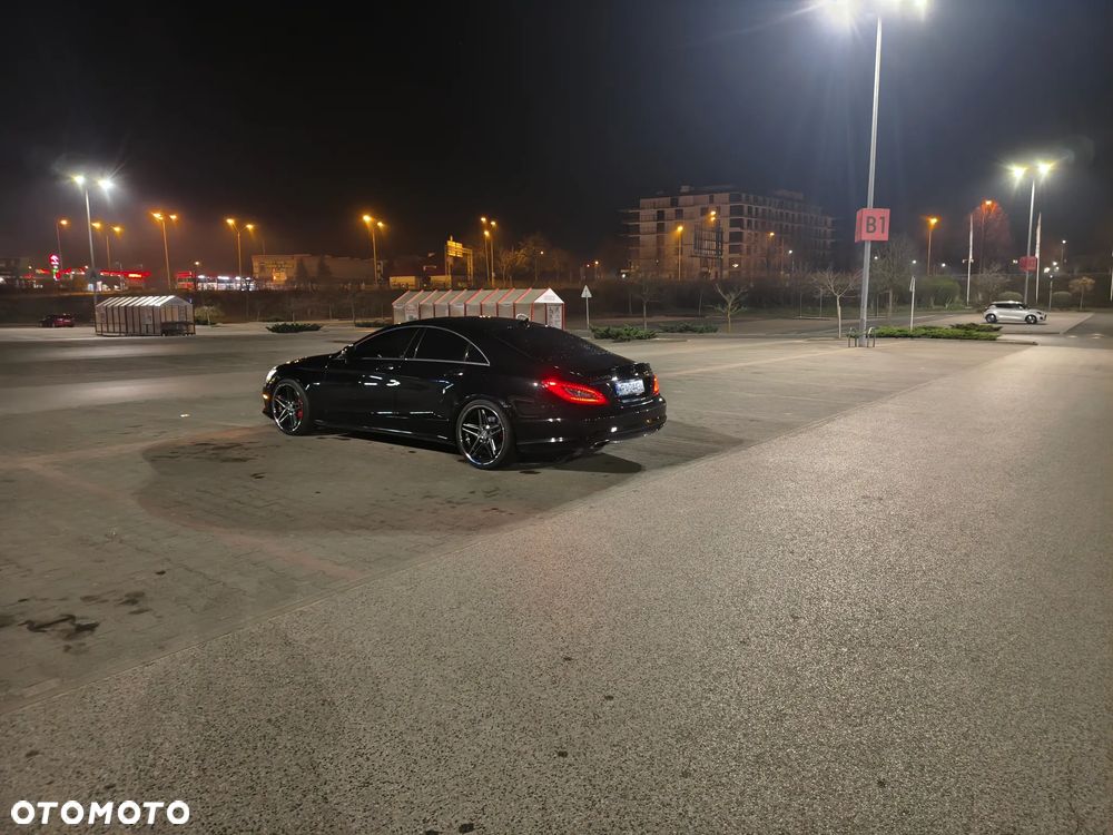 Mercedes-Benz CLS 500 4-Matic BlueEff - 15