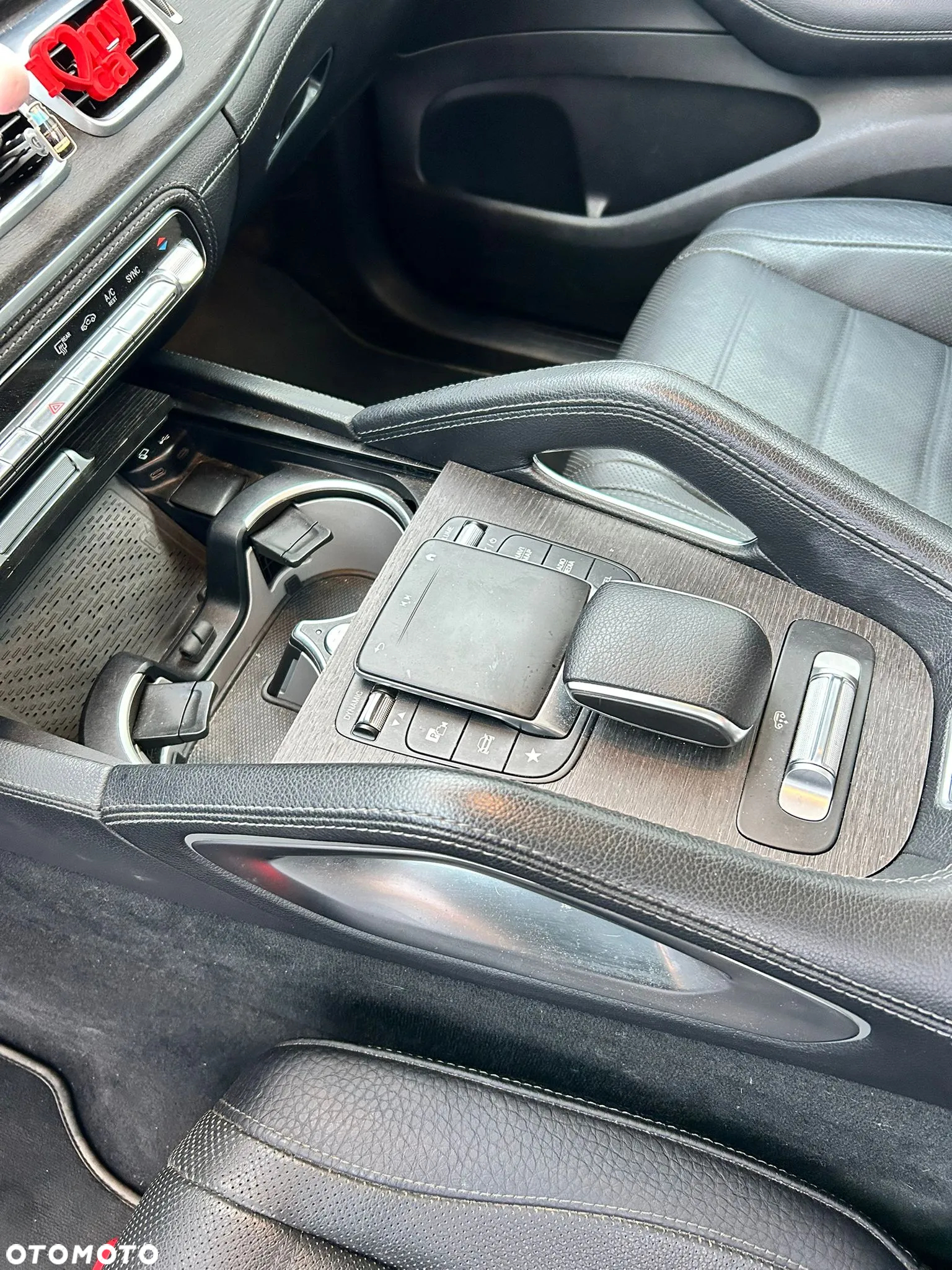 Mercedes-Benz GLS 400 d 4-Matic - 19