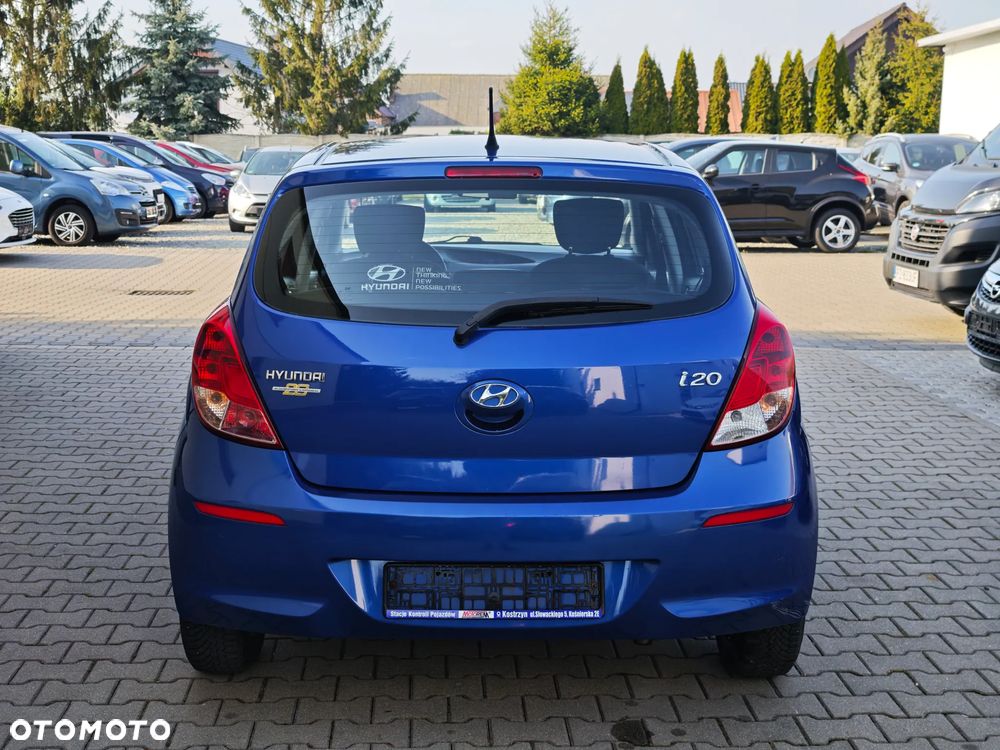 Hyundai i20 1.2 YES Plus - 4