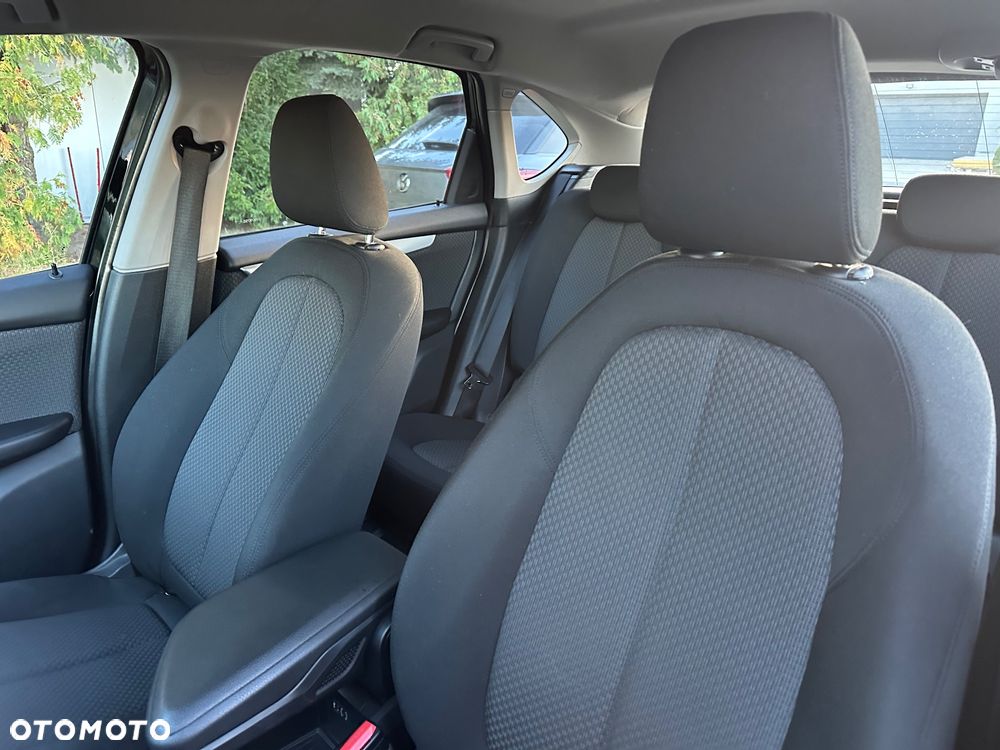 BMW Seria 2 216d Active Tourer Sport Line - 19