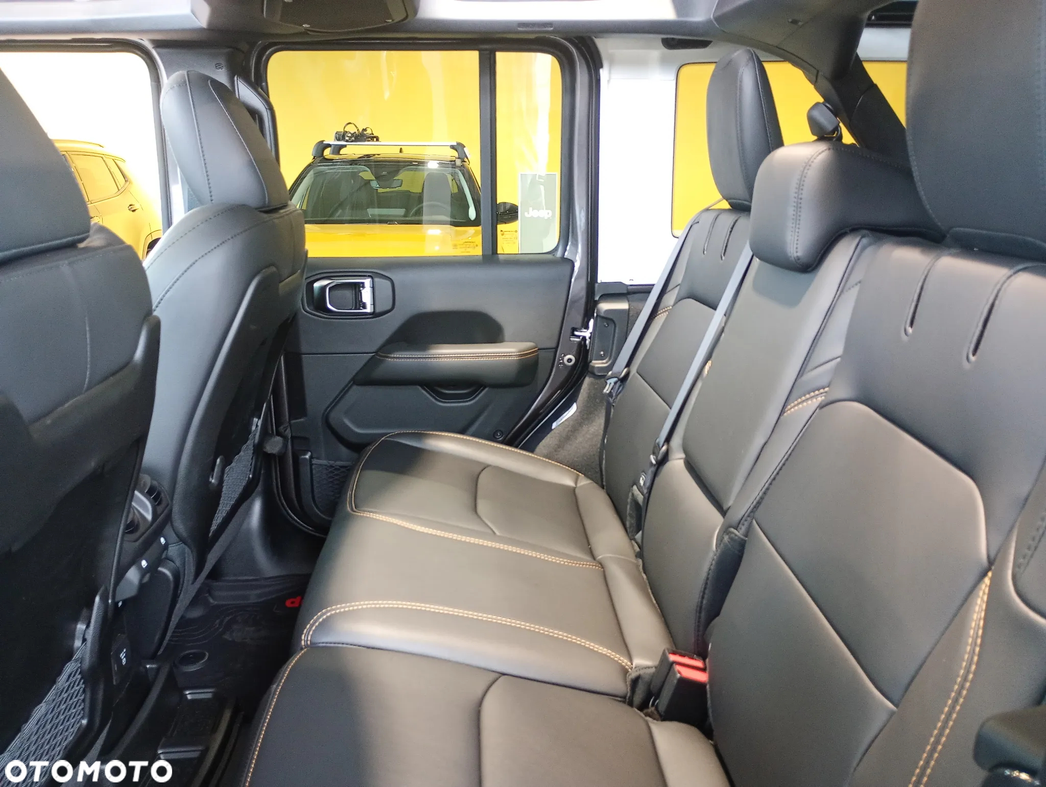 Jeep Wrangler Unlimited 2.0 Turbo PHEV 4xe Sahara - 12