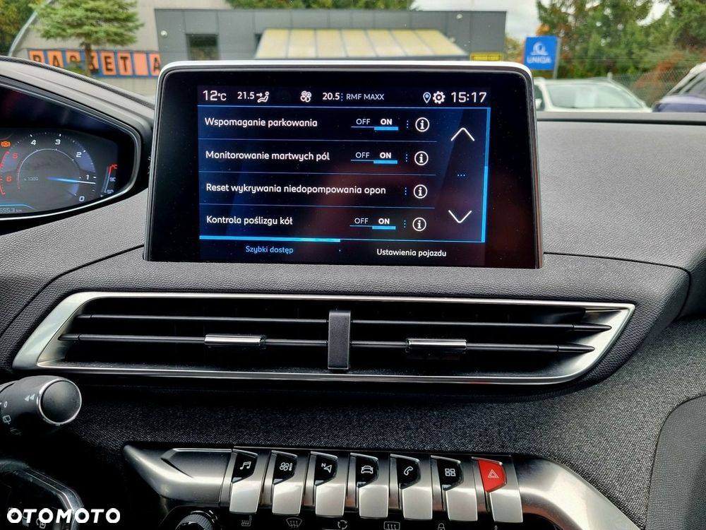 Peugeot 5008 1.5 BlueHDi Allure S&S EAT8 - 23