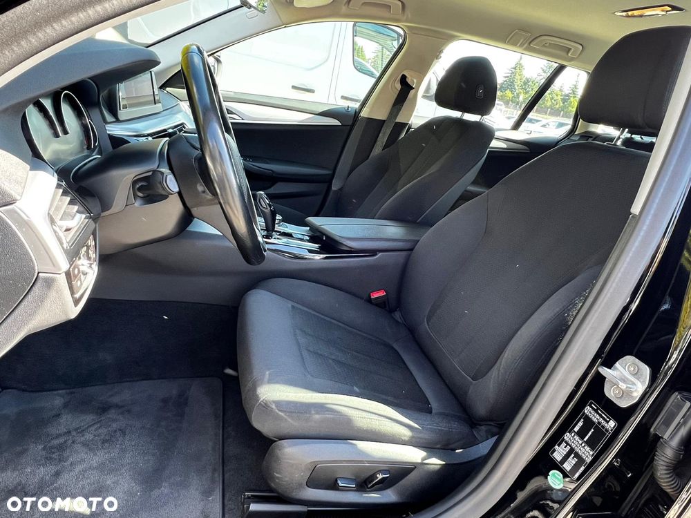 BMW Seria 5 520d - 15