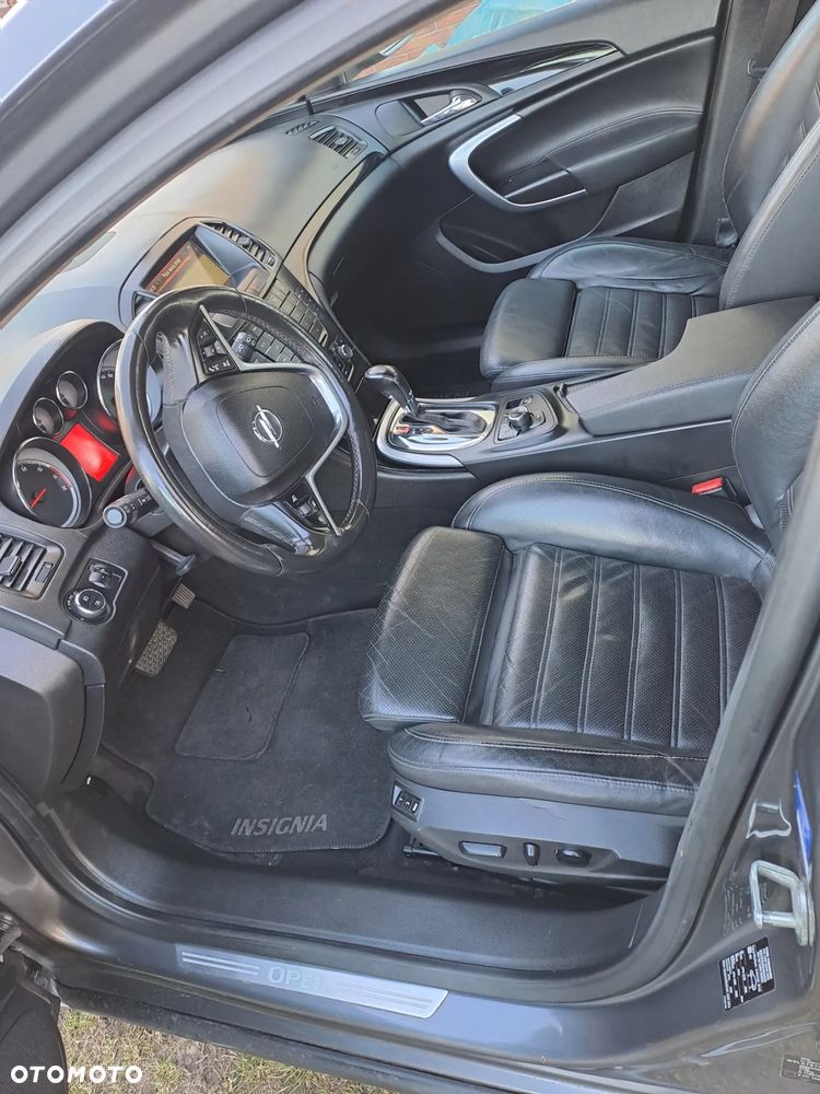 Opel Insignia 2.8 T V6 Cosmo 4x4 - 9