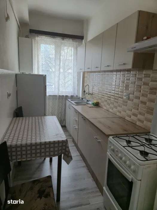 Apartament de vanzare 2 camere de 51mp zona Horea Centru — fotografia 1