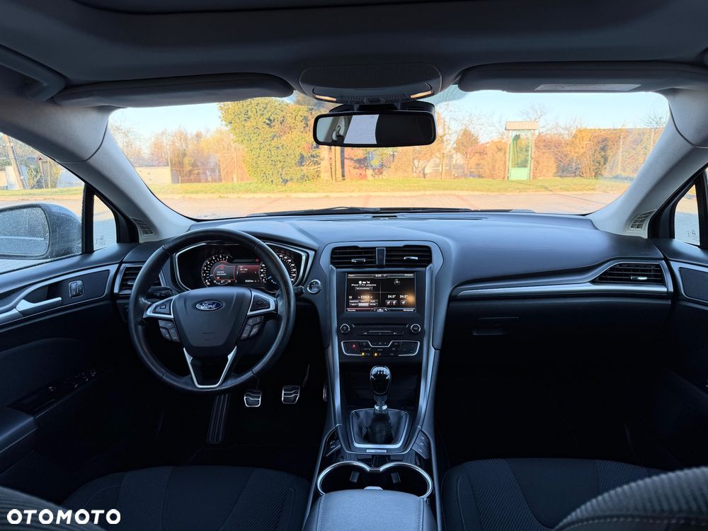 Ford Mondeo 2.0 TDCi Titanium - 21