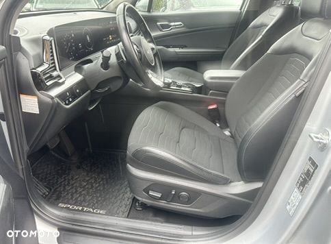 Kia Sportage 1.6 T-GDI HEV Business Line 2WD - 5