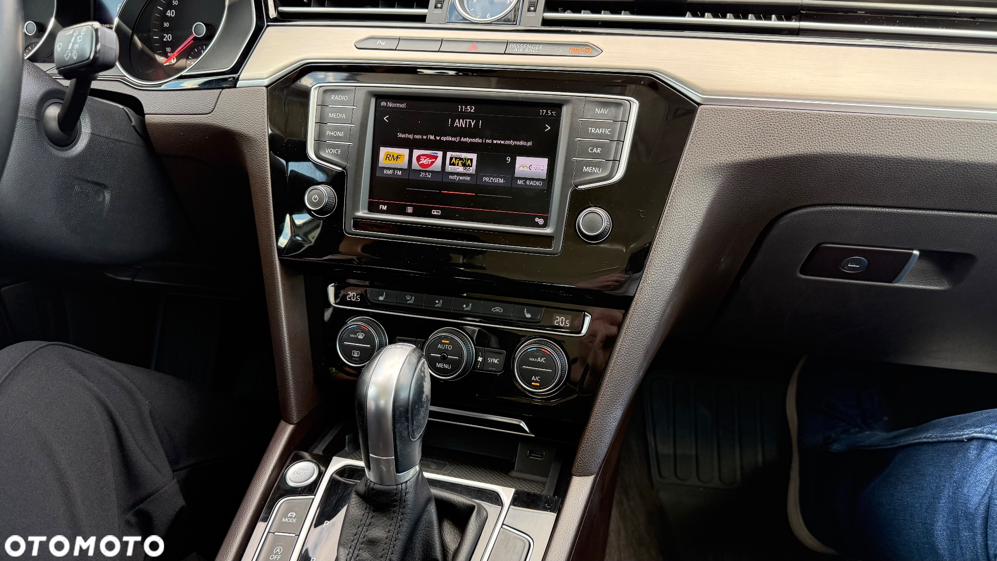 Volkswagen Passat 1.8 TSI BMT Highline DSG - 30