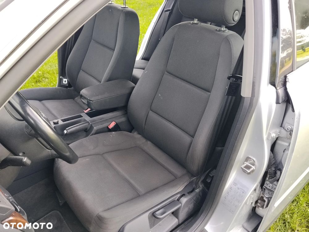Audi A4 Avant 1.9 TDI - 21