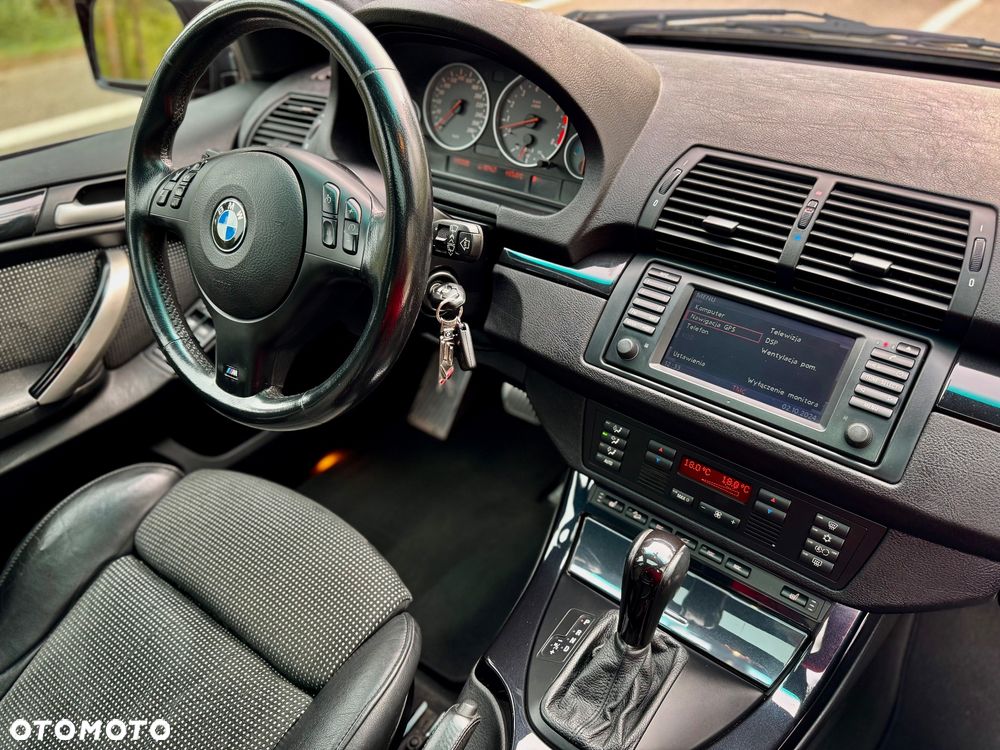 BMW X5 4.6is - 18