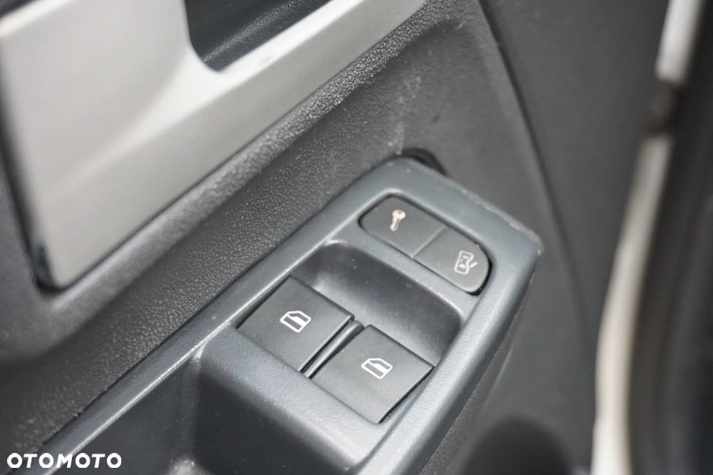 Volkswagen Fox 1.2 - 25
