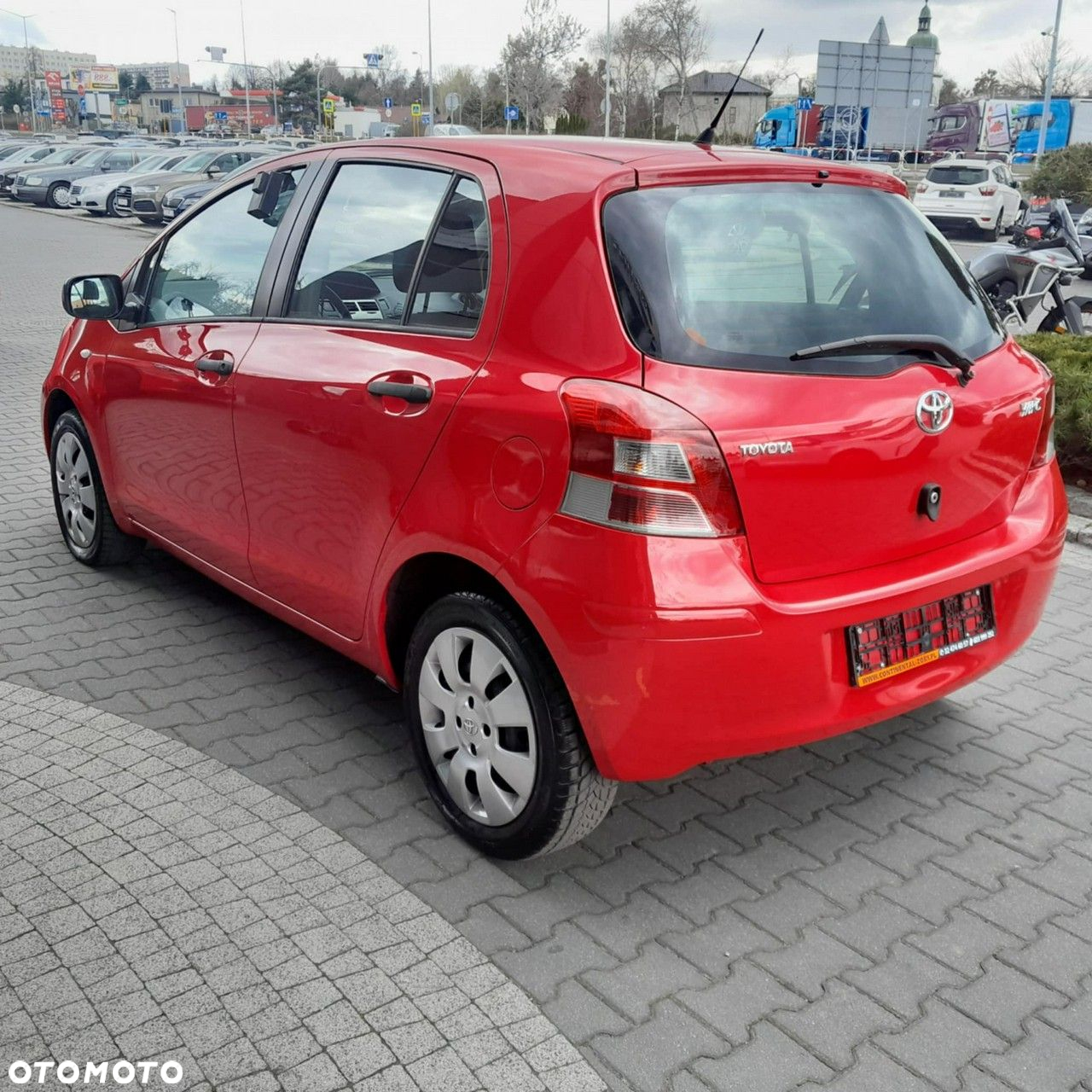 Toyota Yaris - 5