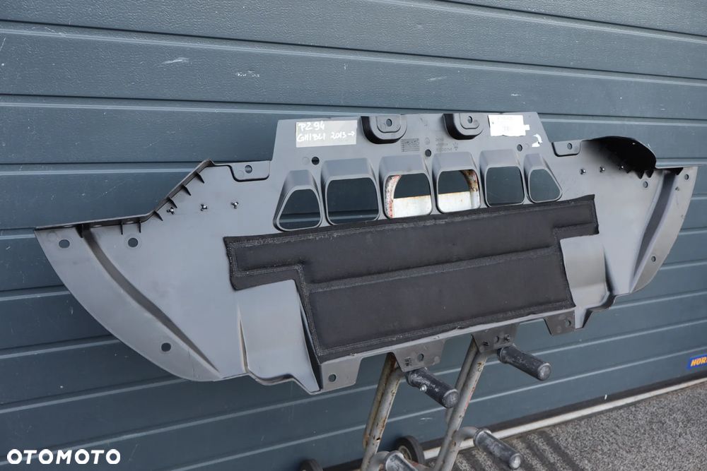 PŁYTA OSŁONA ZDERZAKA PRZEDNIA PRZÓD MASERATI GHIBLI 670001748 2013 - 2