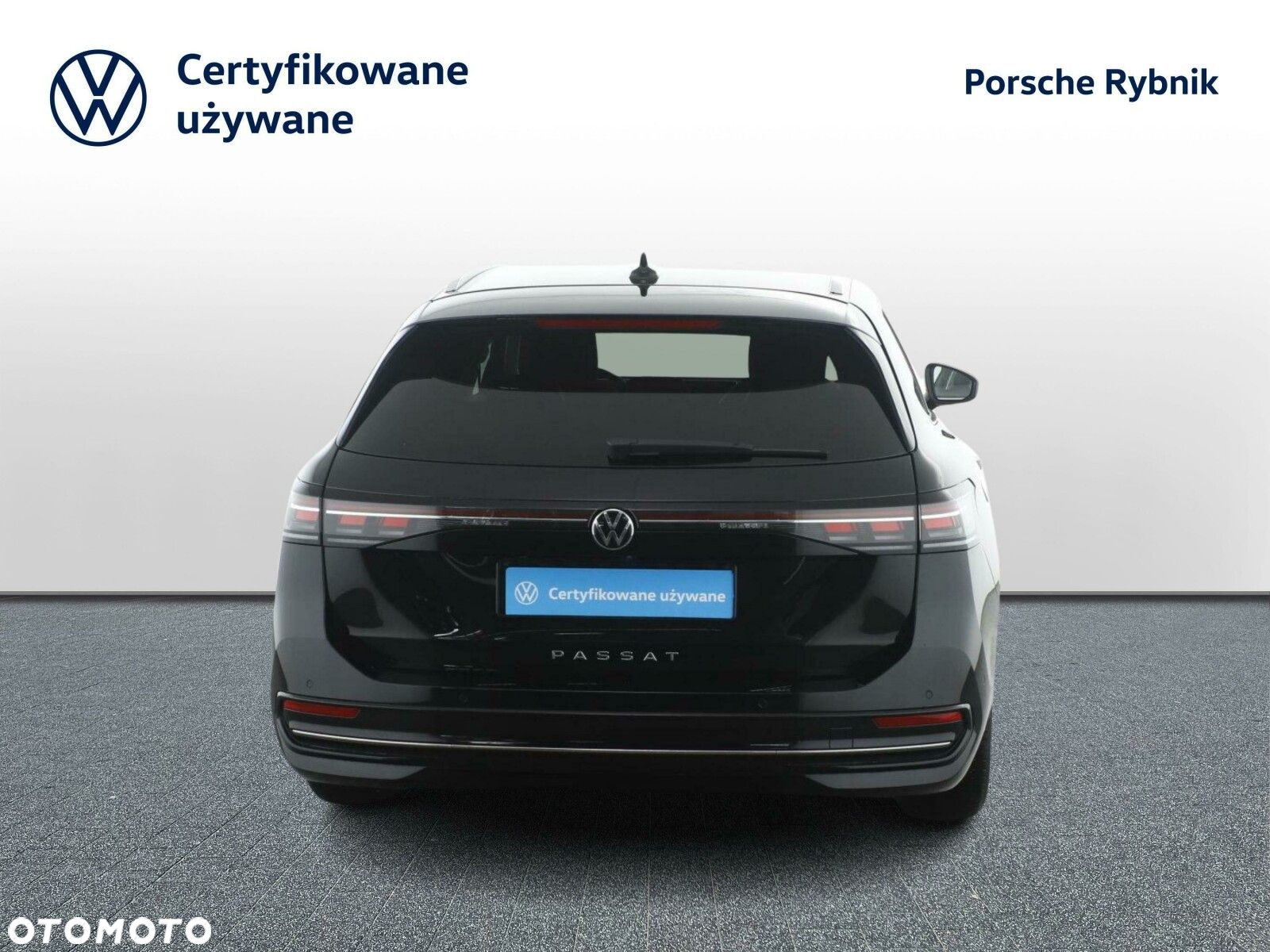 Volkswagen Passat - 4