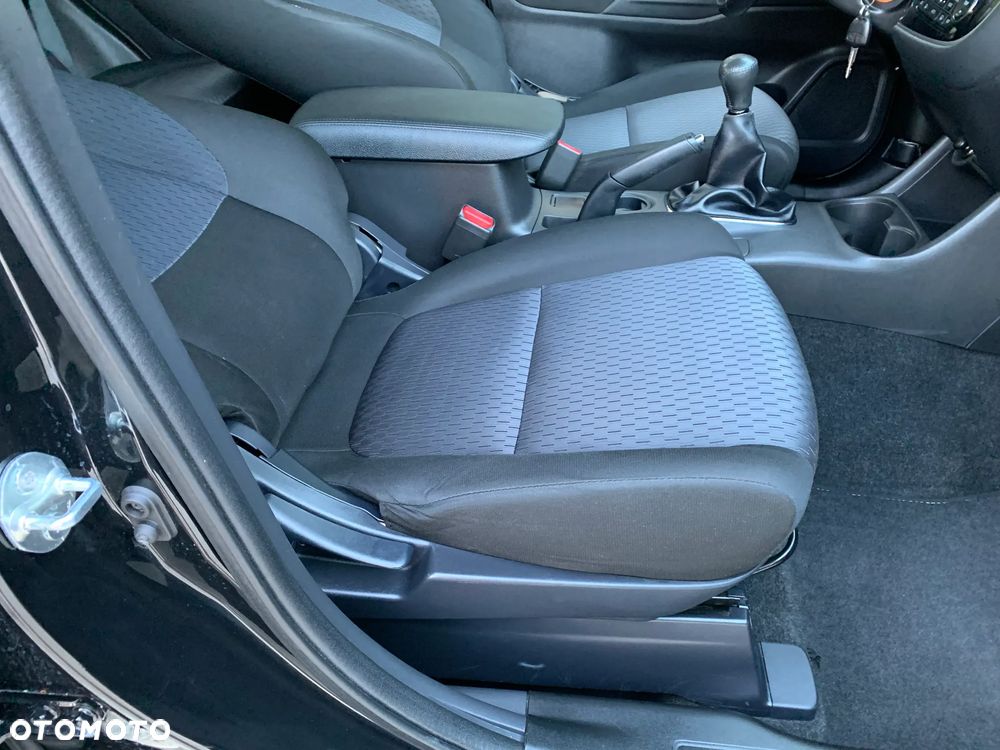 Mitsubishi Outlander - 34
