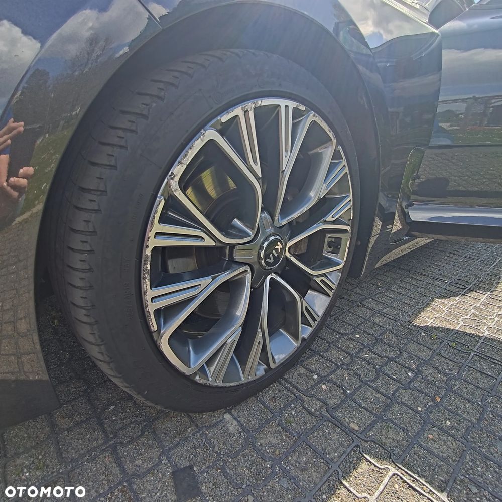 Kia Stinger 2.0 T-GDI GT Line - 27