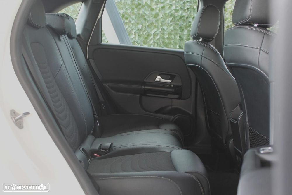 Mercedes-Benz B 250 e Style Plus - 13
