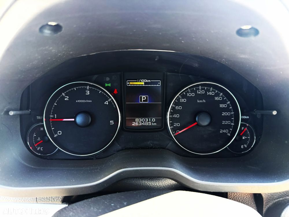 Subaru Legacy - 14