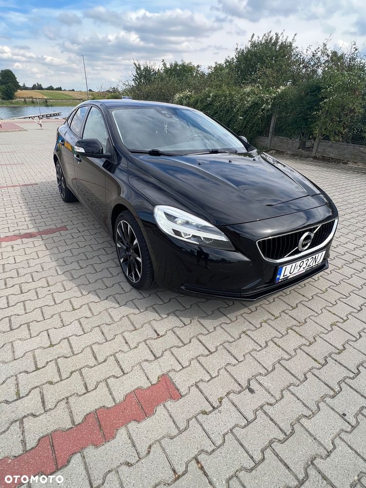Volvo V40 D2 - 13