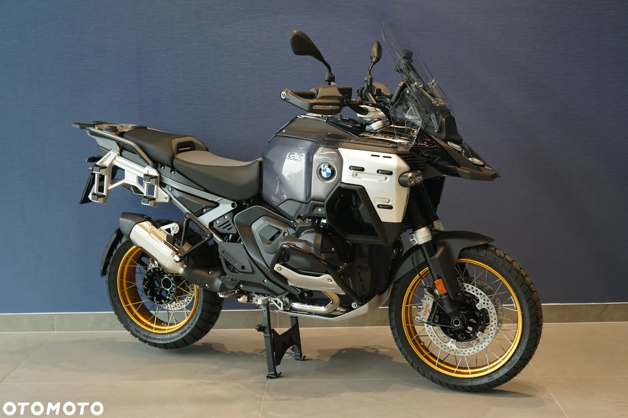 BMW R - 4