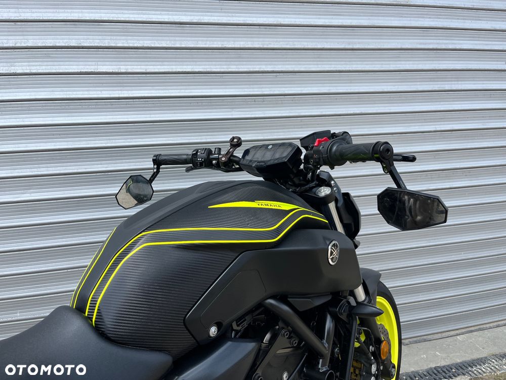 Yamaha MT - 20