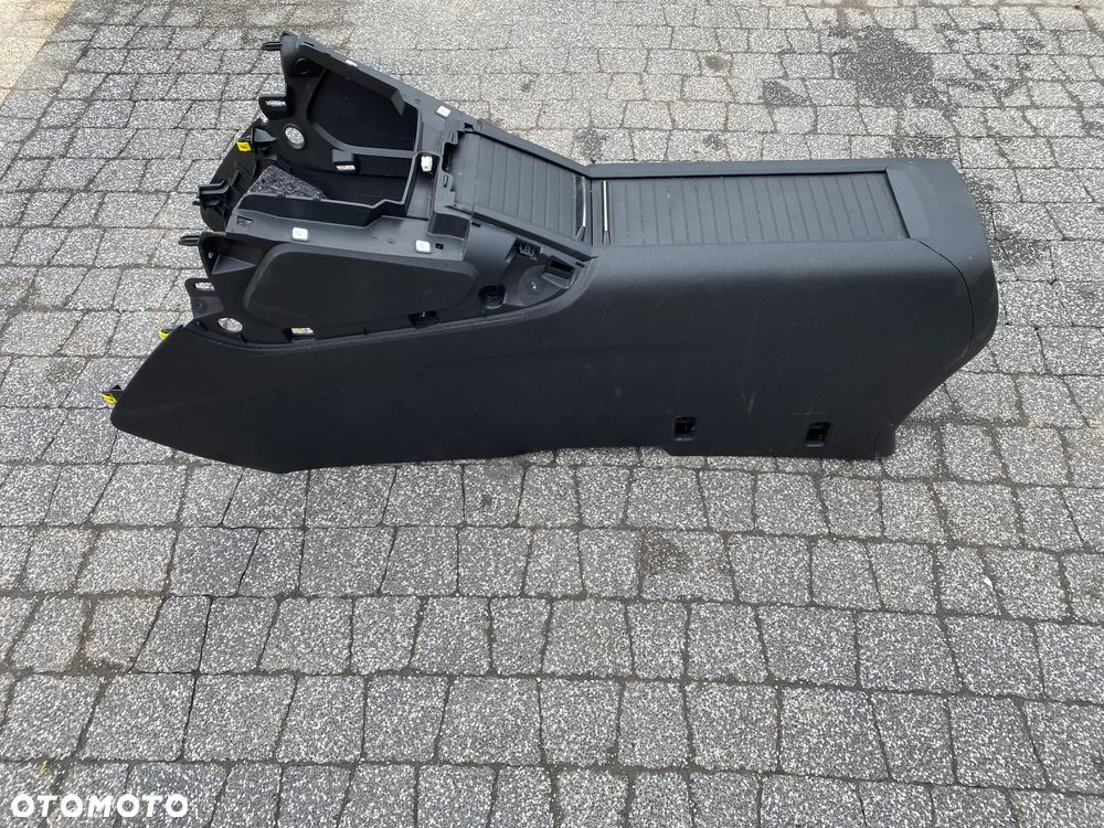 TUNEL ŚRODKOWY PEUGEOT RIFTER - 2