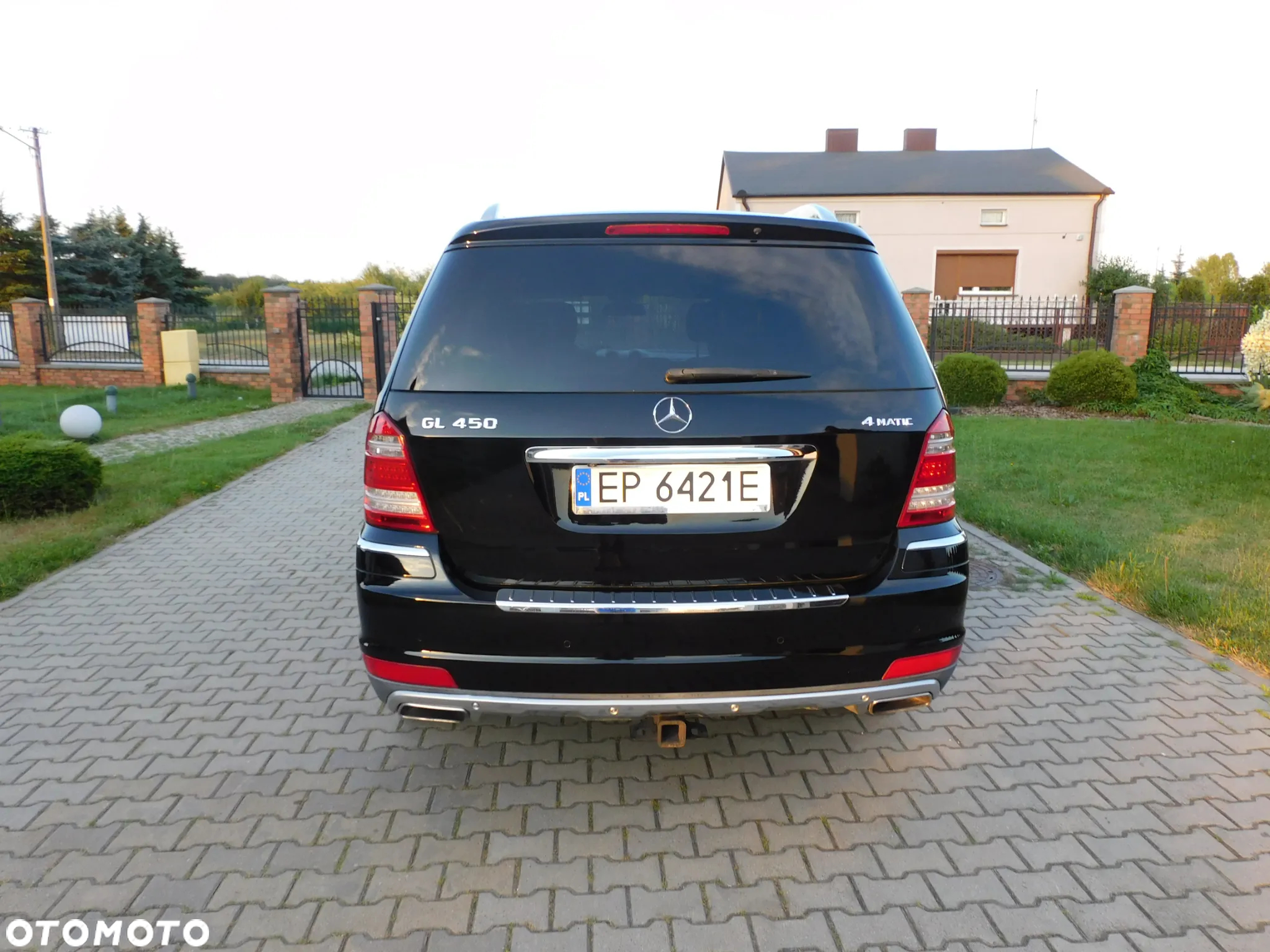 Mercedes-Benz GL 450 - 4