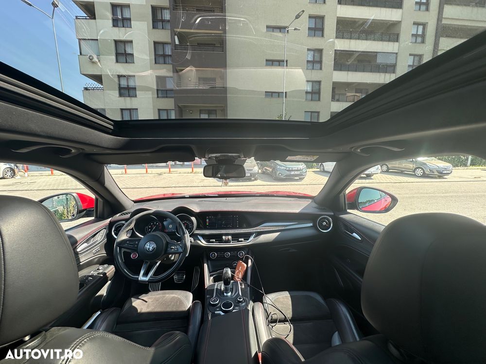 Alfa Romeo Stelvio 2.9 V6 Turbo AWD AT8 Quadrifoglio - 8