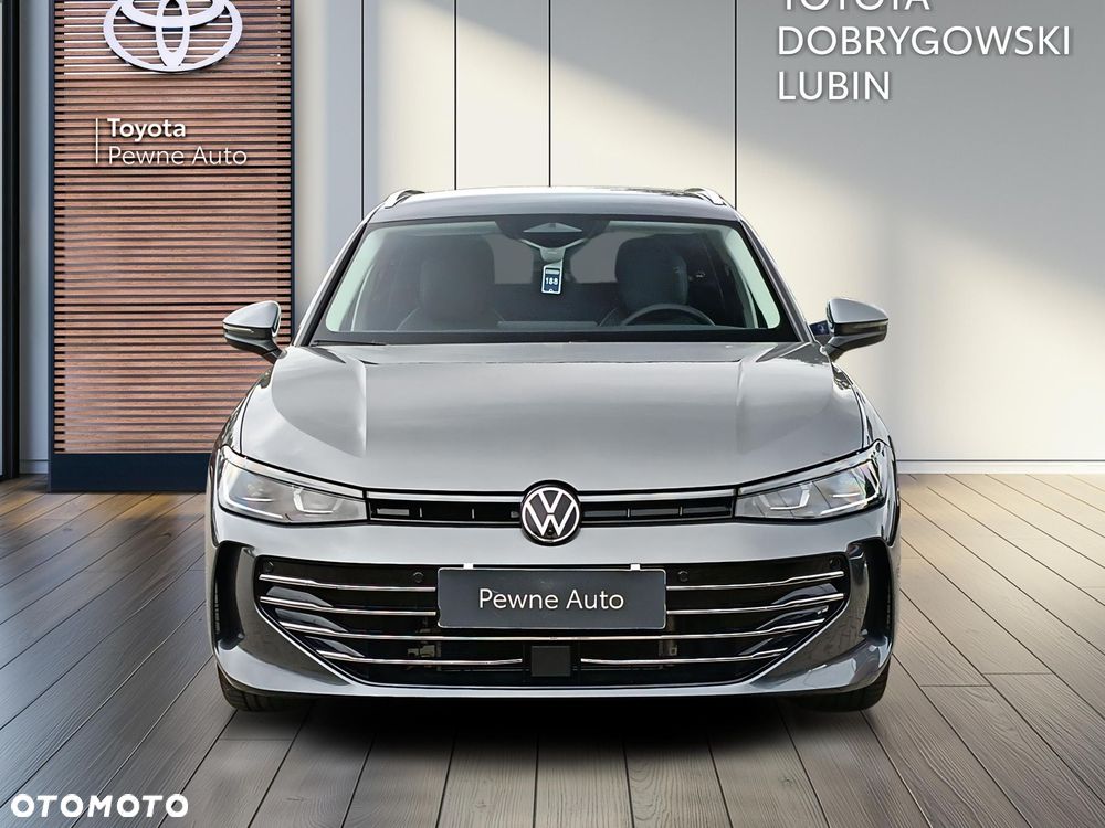 Volkswagen Passat - 8