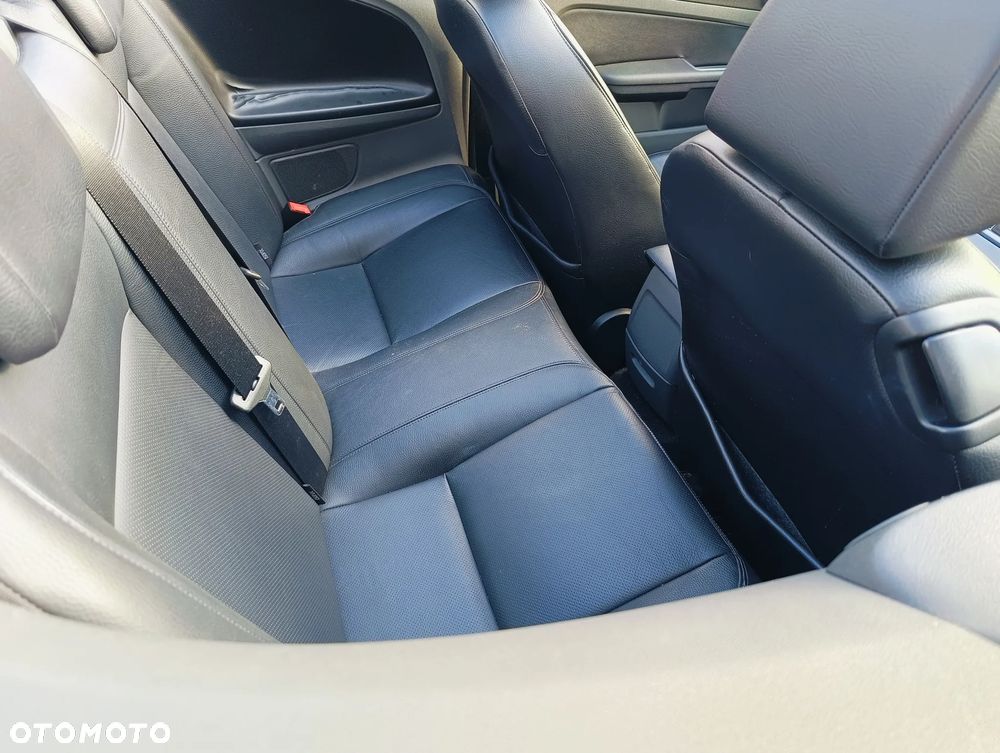 Ford Focus Coupe-Cabriolet 2.0 TDCi DPF Titanium - 8