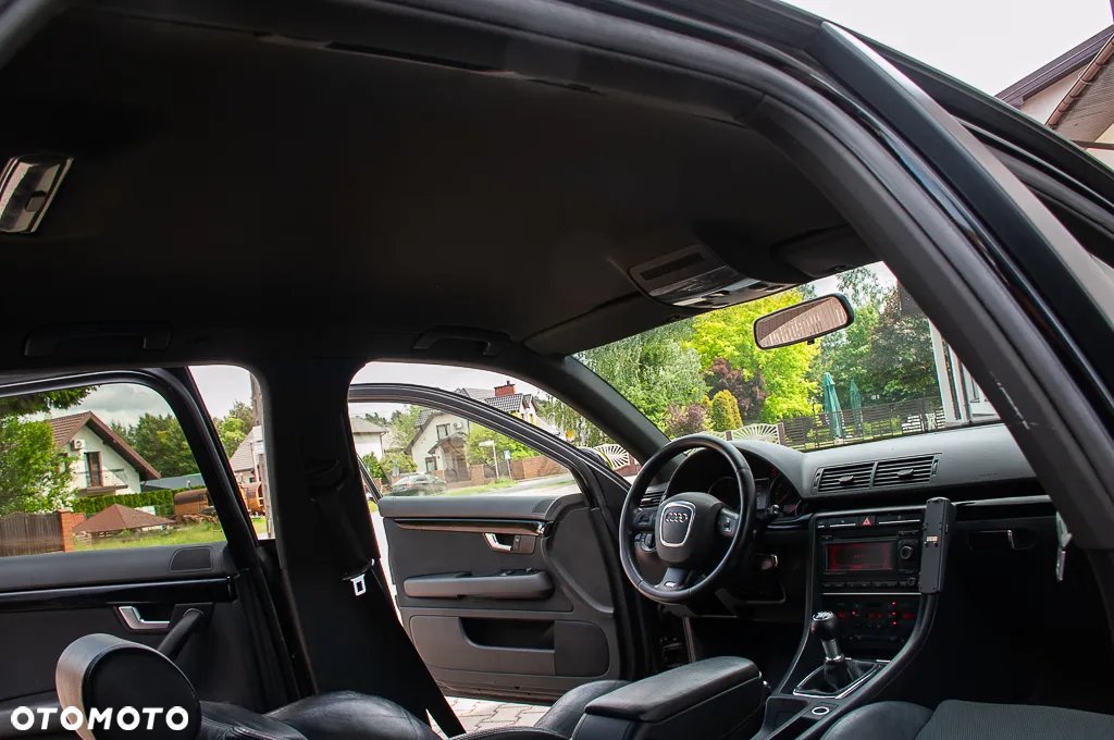 Audi A4 Avant 2.0 TDI DPF - 27