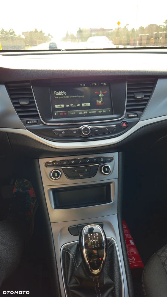 Opel Astra 1.2 Turbo Start/Stop Sports Tourer Elegance - 29