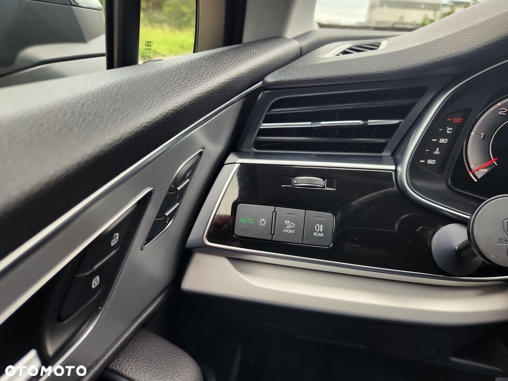 Audi Q7 - 6