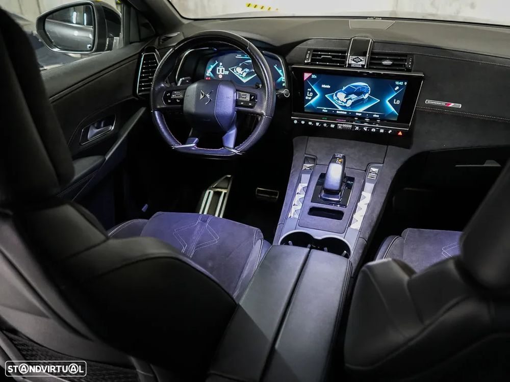 DS DS7 Crossback E-Tense Performance Line EAT8 - 26