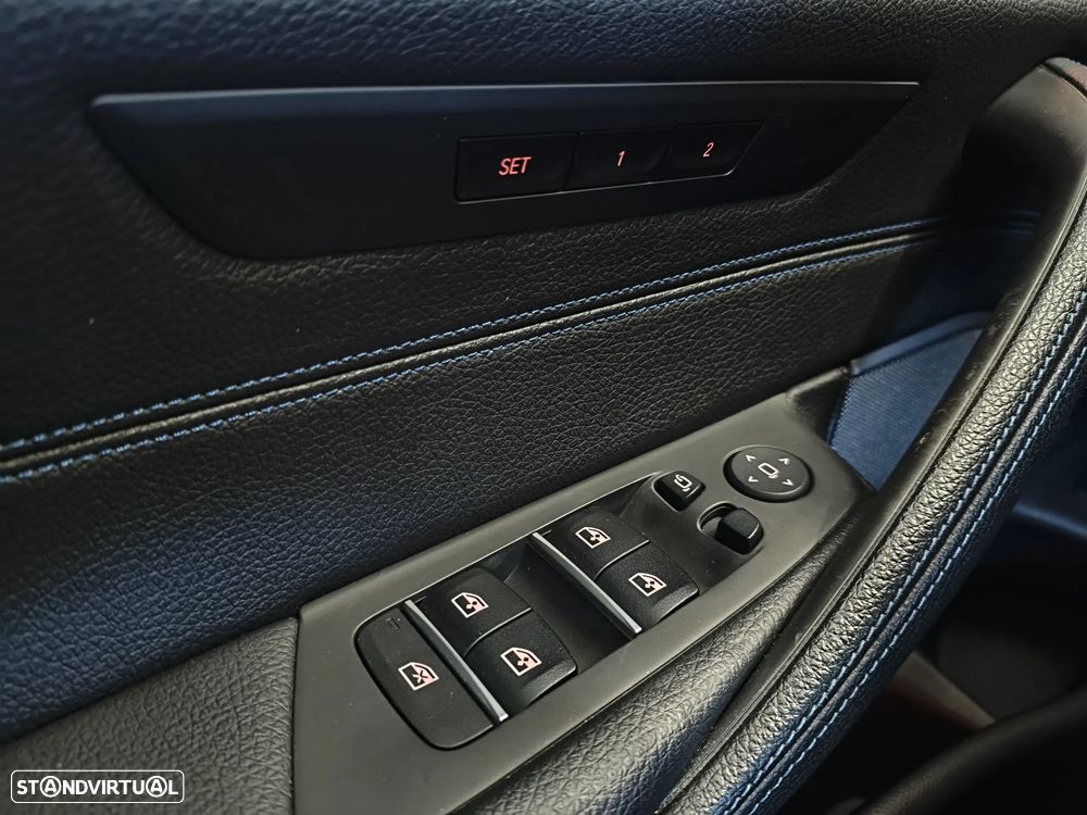 BMW 530 e Pack M — fotografia 31